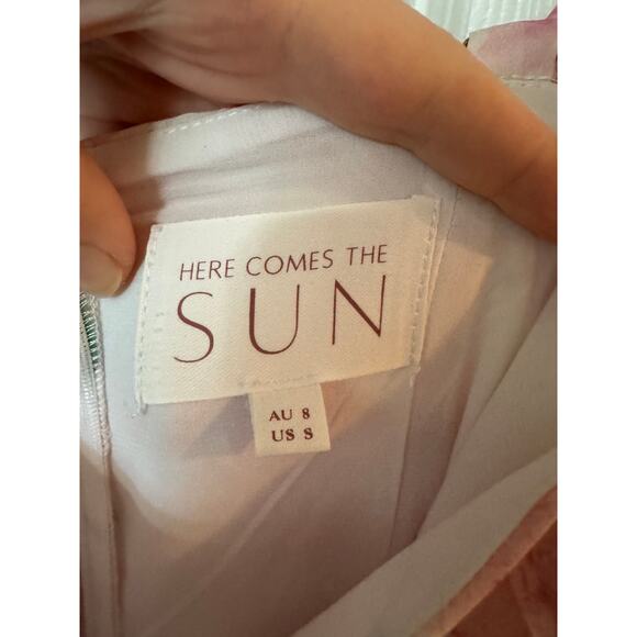 Here Comes the Sun Dress - Picture 4 of 4